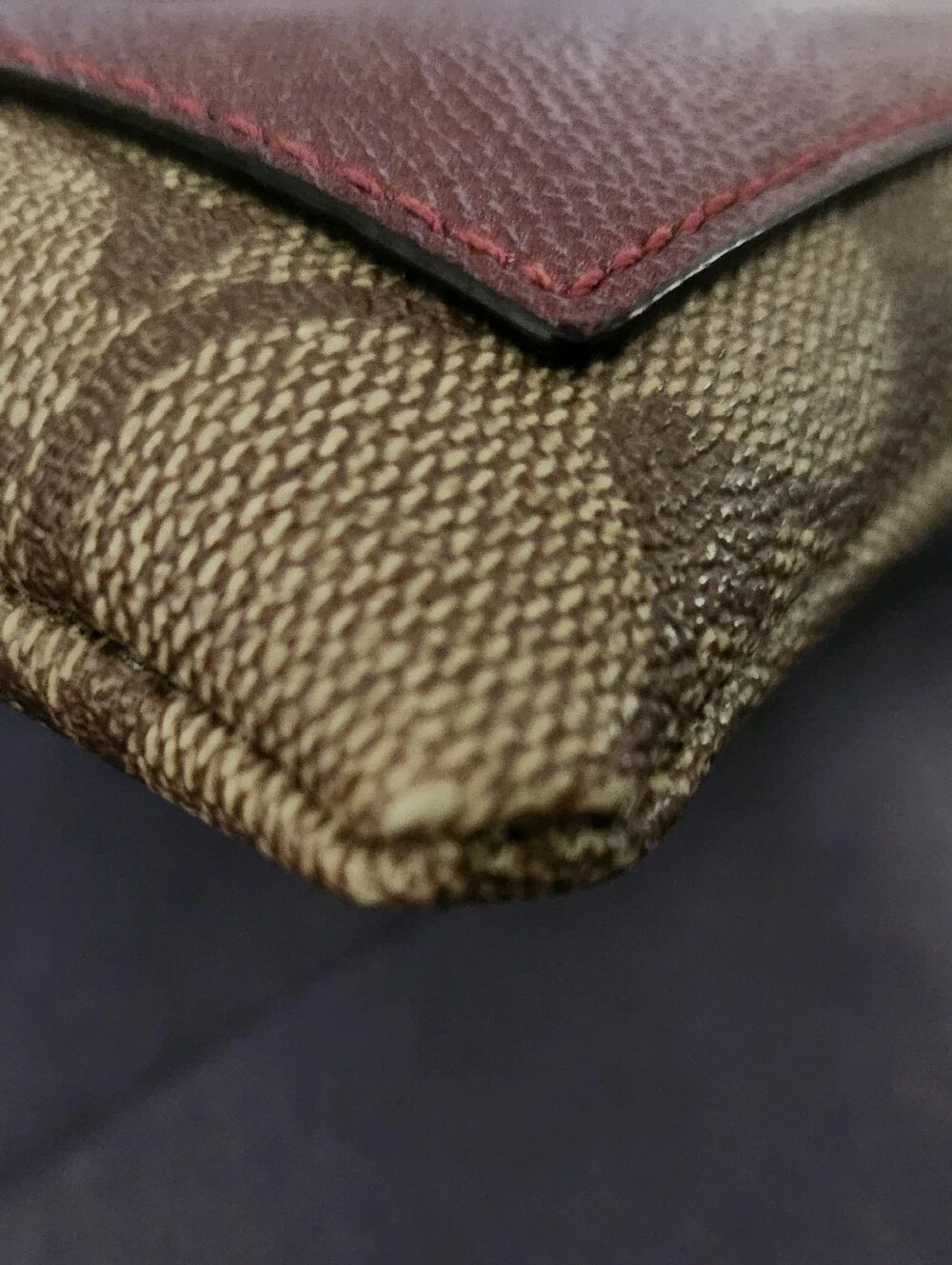 Coach Brown Signature Canvas Card Wallet with Burgundy Leather Pocket - Picture 6 of 6